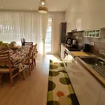 Rozana'S Sweet Home, San Pietro Resort, Gjiri I Lalzit * Plazhi San Pietro