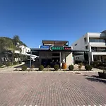 アパート Rozana'S Sweet Home, San Pietro Resort, Gjiri I Lalzit *